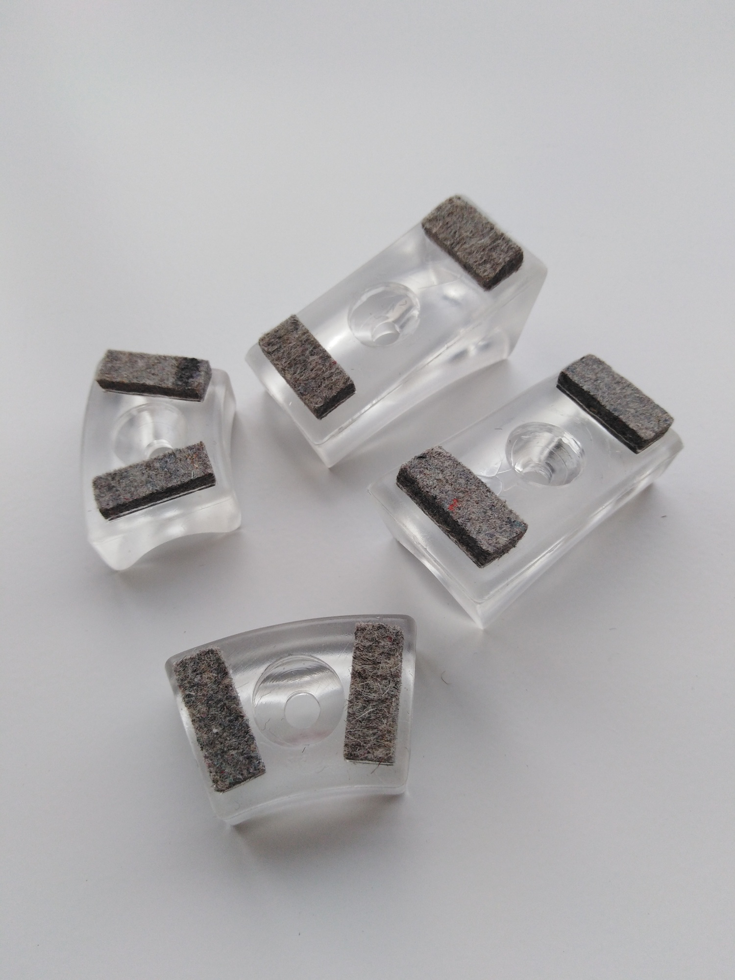 Slides for cantilever chairs Thonet Plastic Slides with felt insert transparent