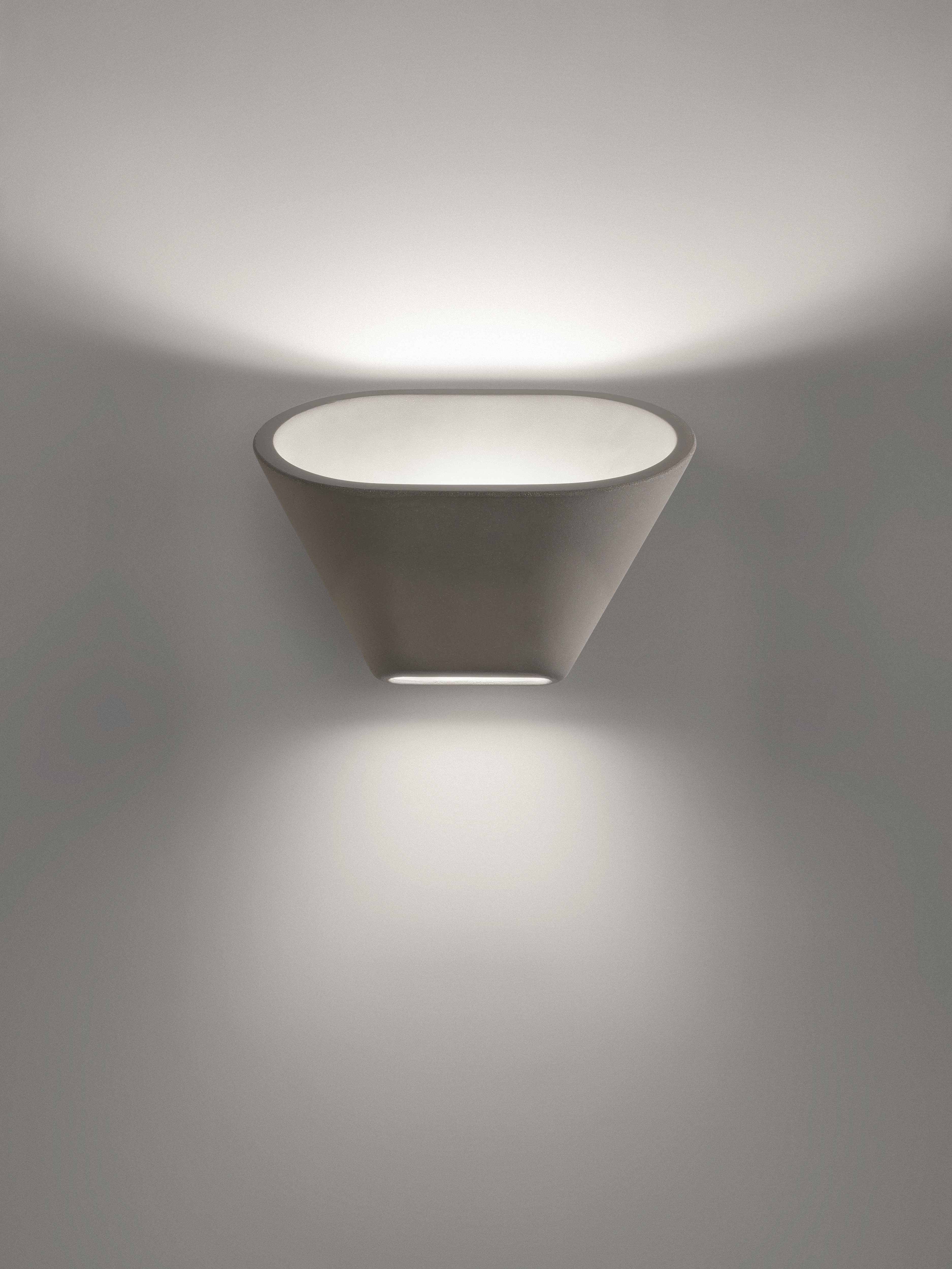 Aplomb Parete/LED wall lamp Foscarini
