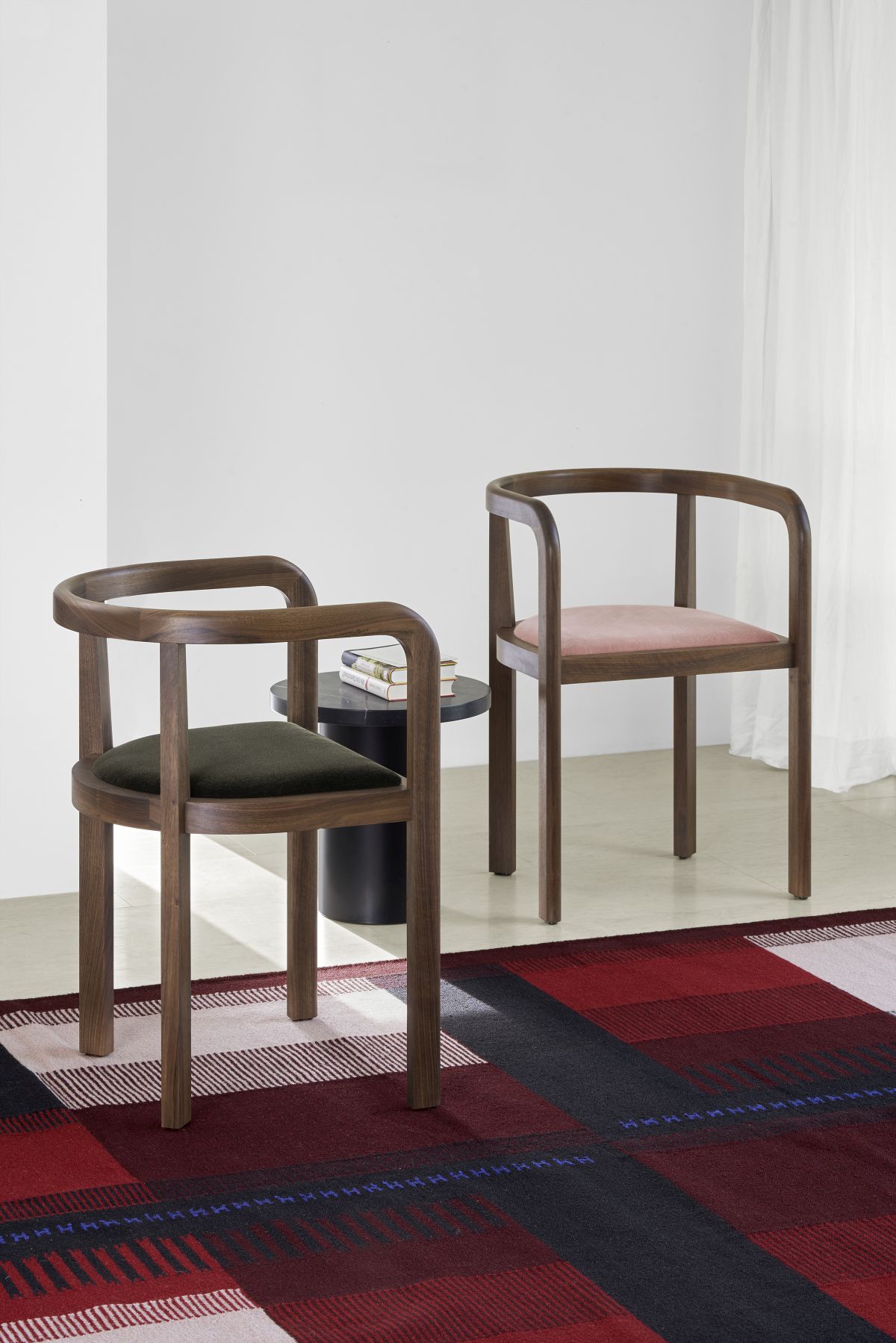Enoki CT09 Side Table e15