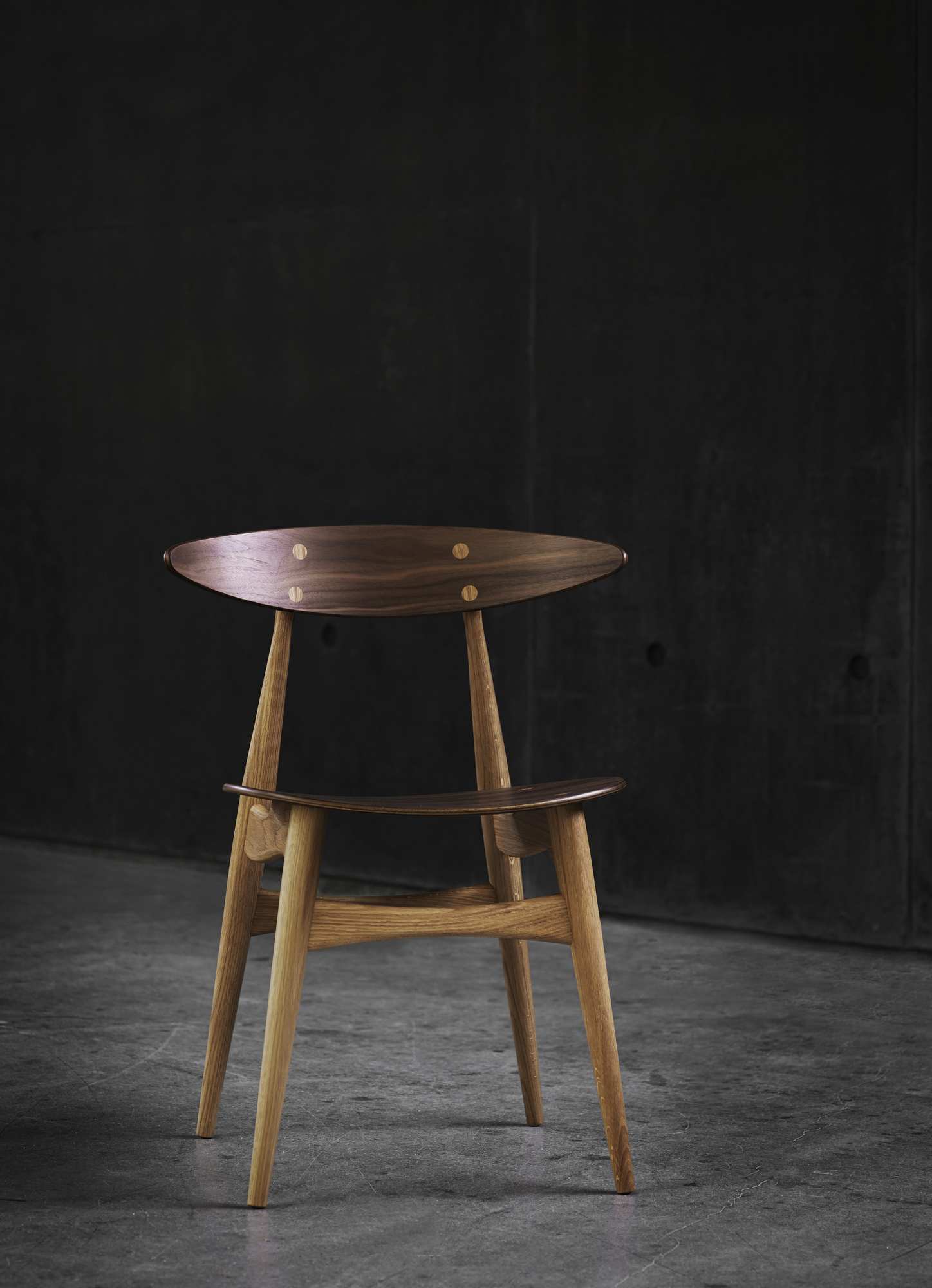CH33 unpadded chair Carl Hansen & Søn