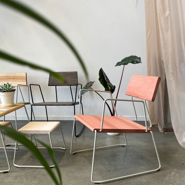 D:008 Lounge Chair with Armrests Fuchs & Habicht