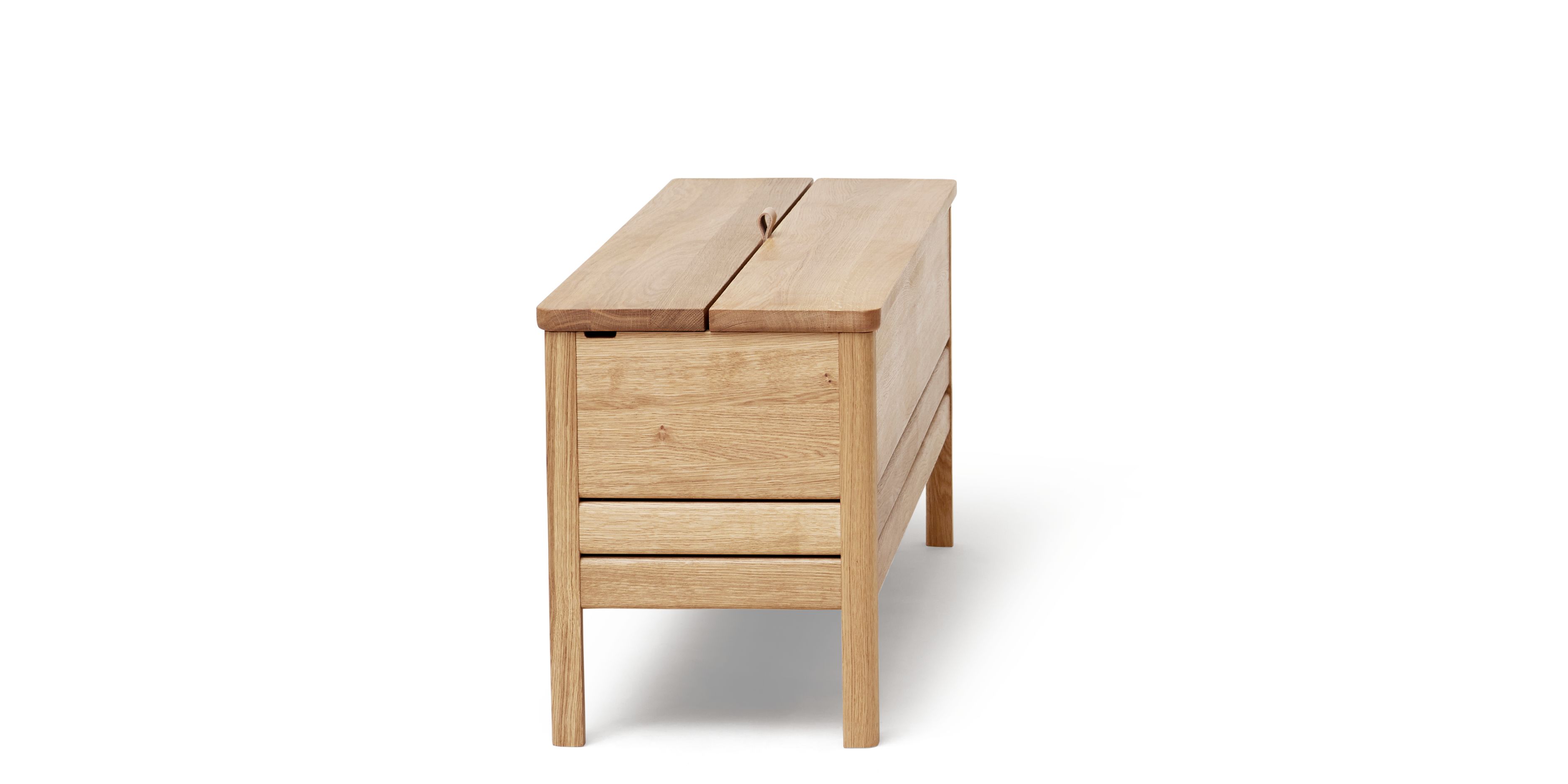 A Line Chest Bench 111 Oak white oiled Form & Refine