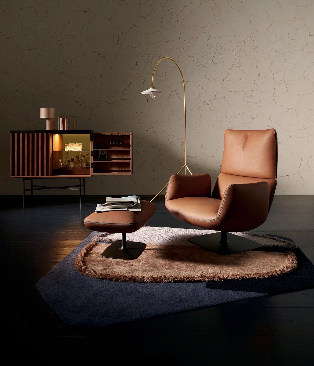 Jalis Lounge swivel Armchair with tilt mechanism / Disc base Electrically adjustable Cor