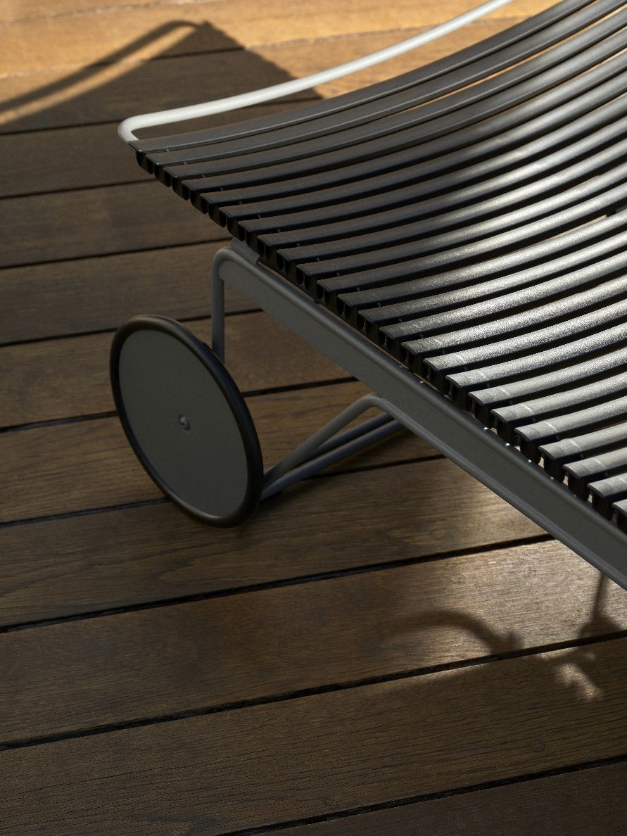 Click Adjustable Chaise Longue sun lounger Outdoor HOUE