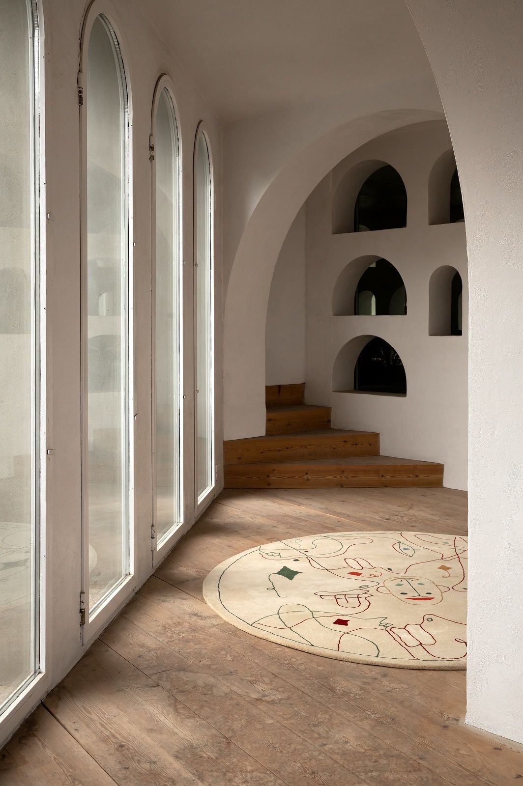 Silhouette tufted carpet round Nanimarquina