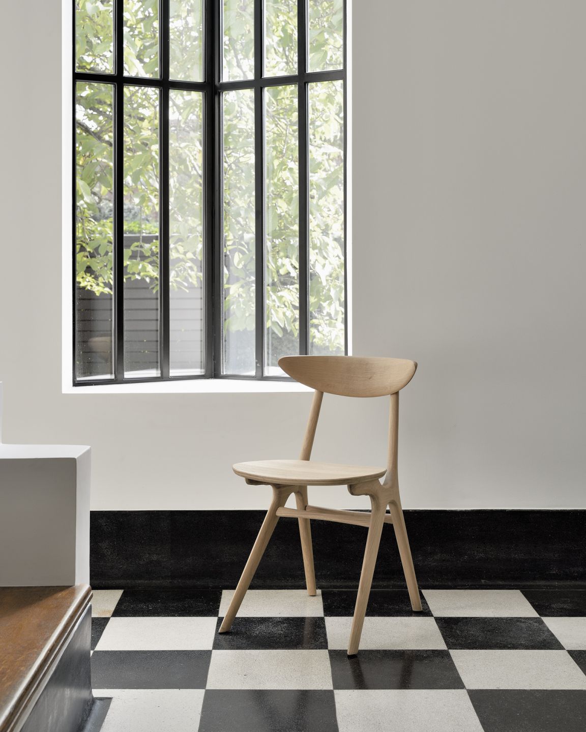 Eye Chair Oak contract grade Ethnicraft