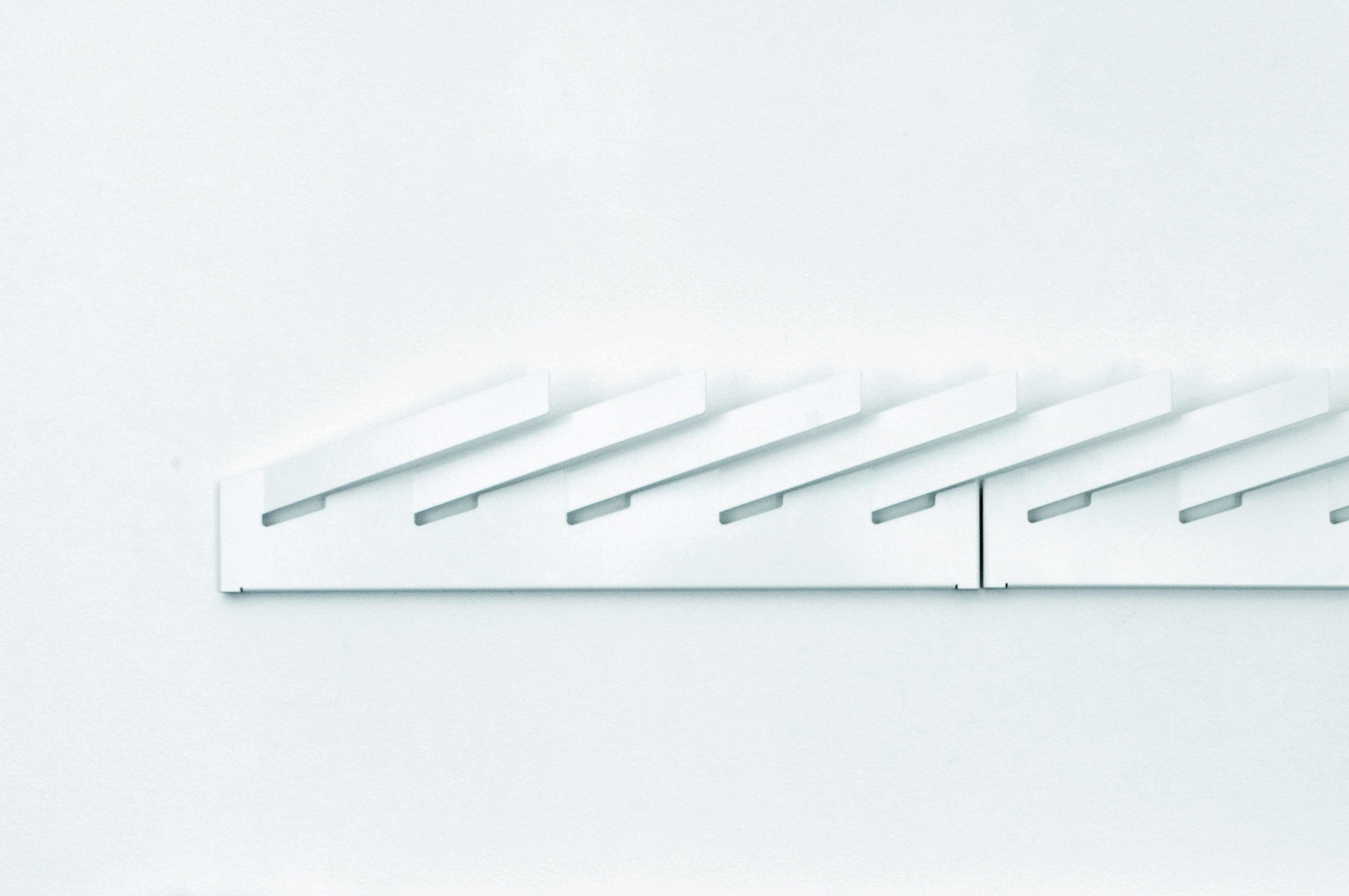 Mr_magazine holder Linea1 by Müller Möbelwerkstätten