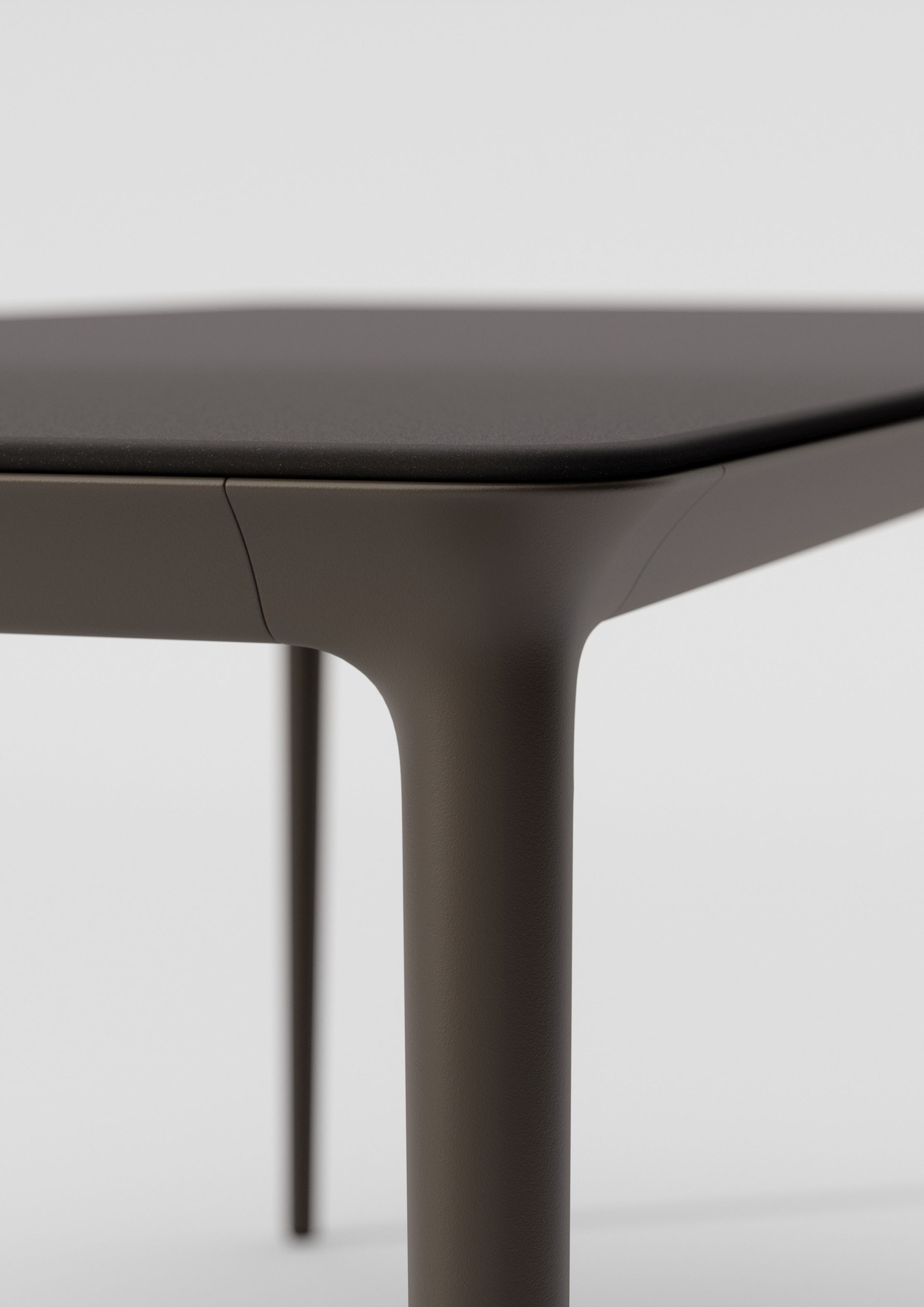 Bellmonde Dining Table L Outdoor HPL tabletop Dedon