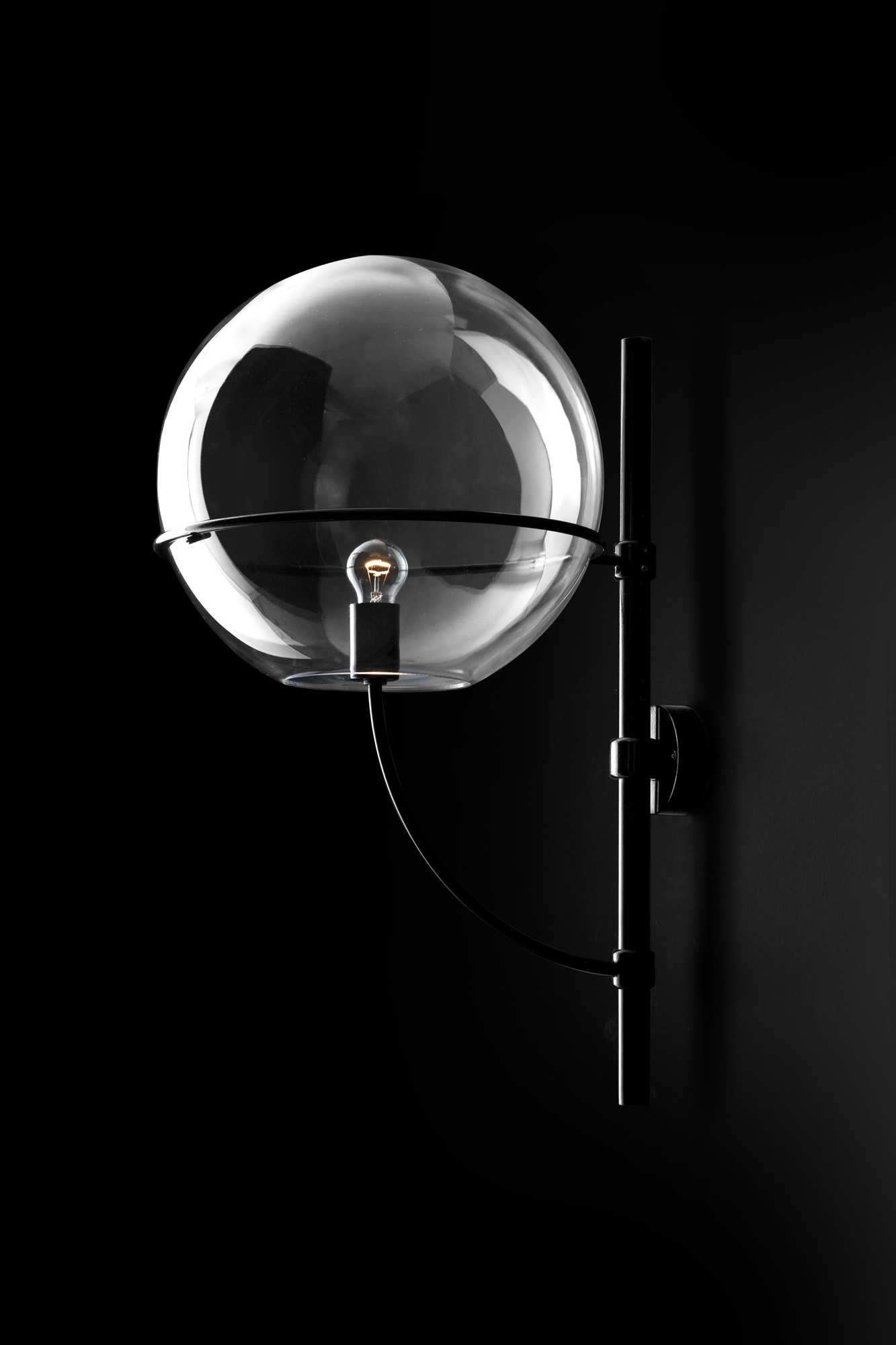 Lyndon 160 Outdoor Wall lamp Oluce 53 cm