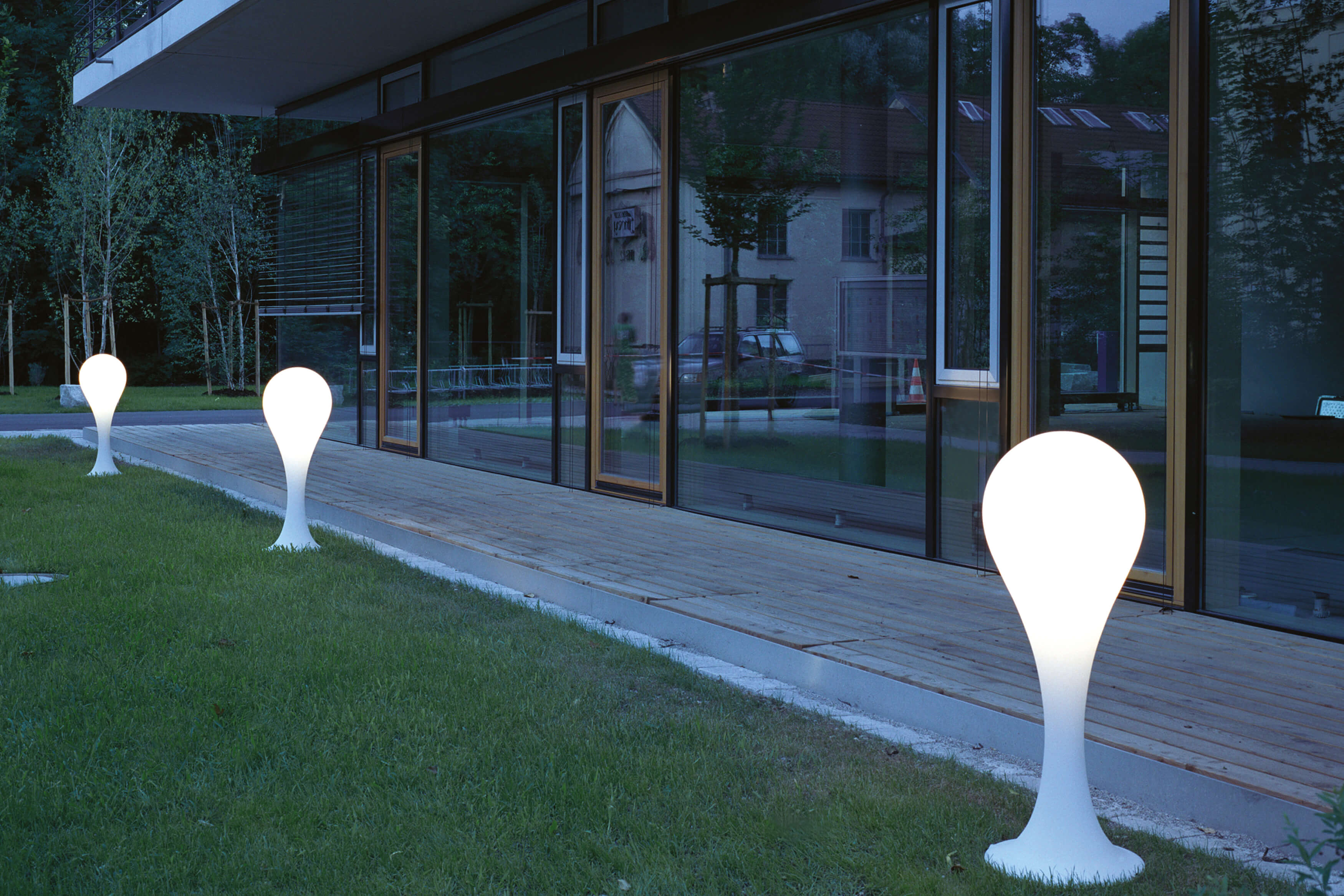 Liquid Light Drop 4L Outdoor Floor Lamp Next