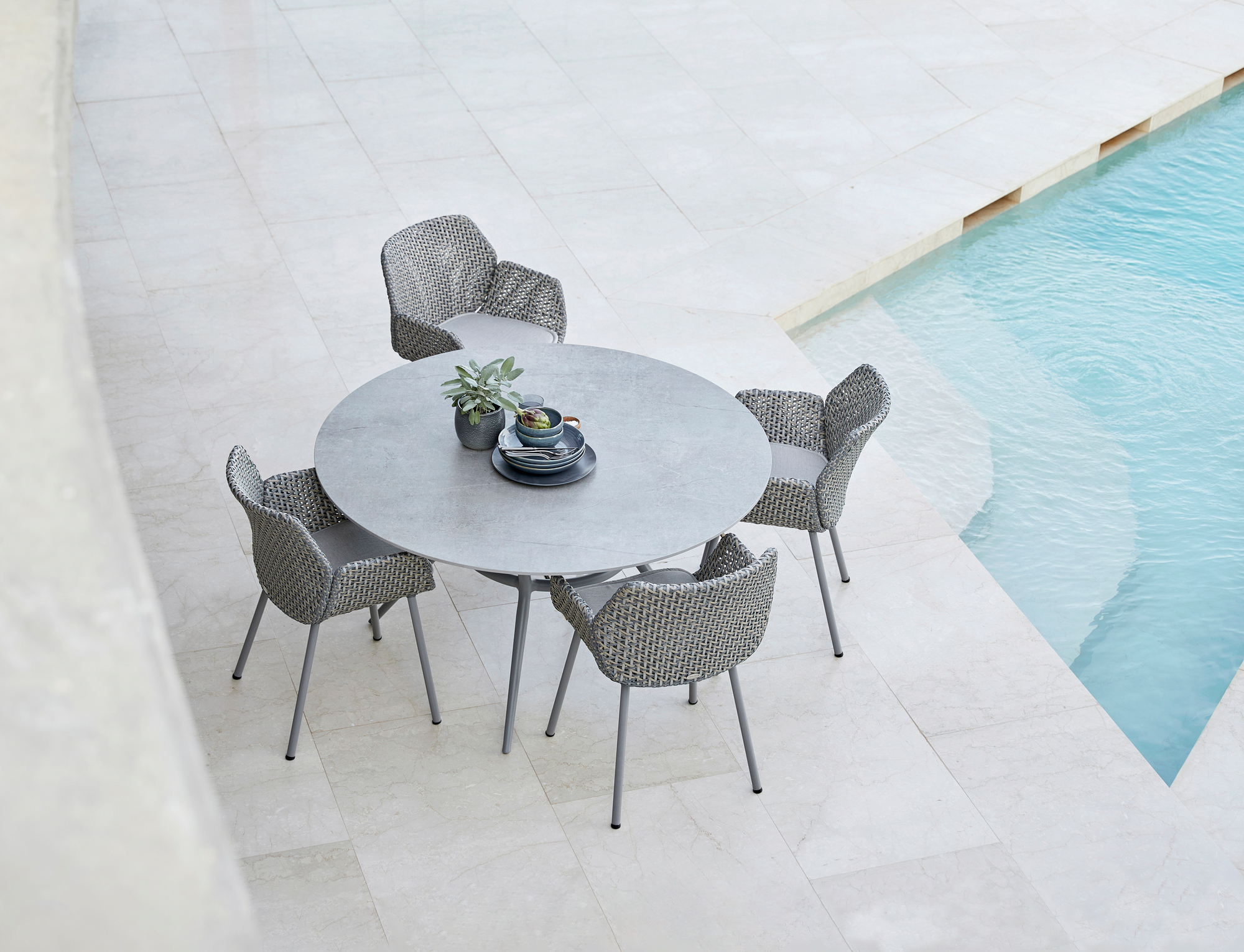 Vibe Outdoor Armchair Cane-Line