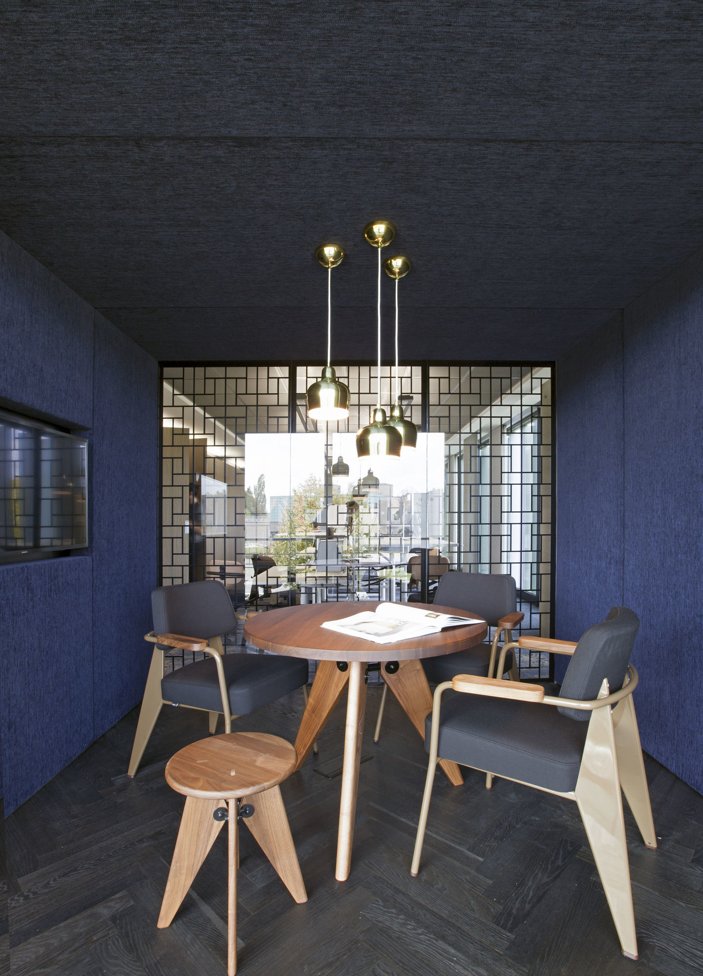 Tabouret Bois stool Vitra
