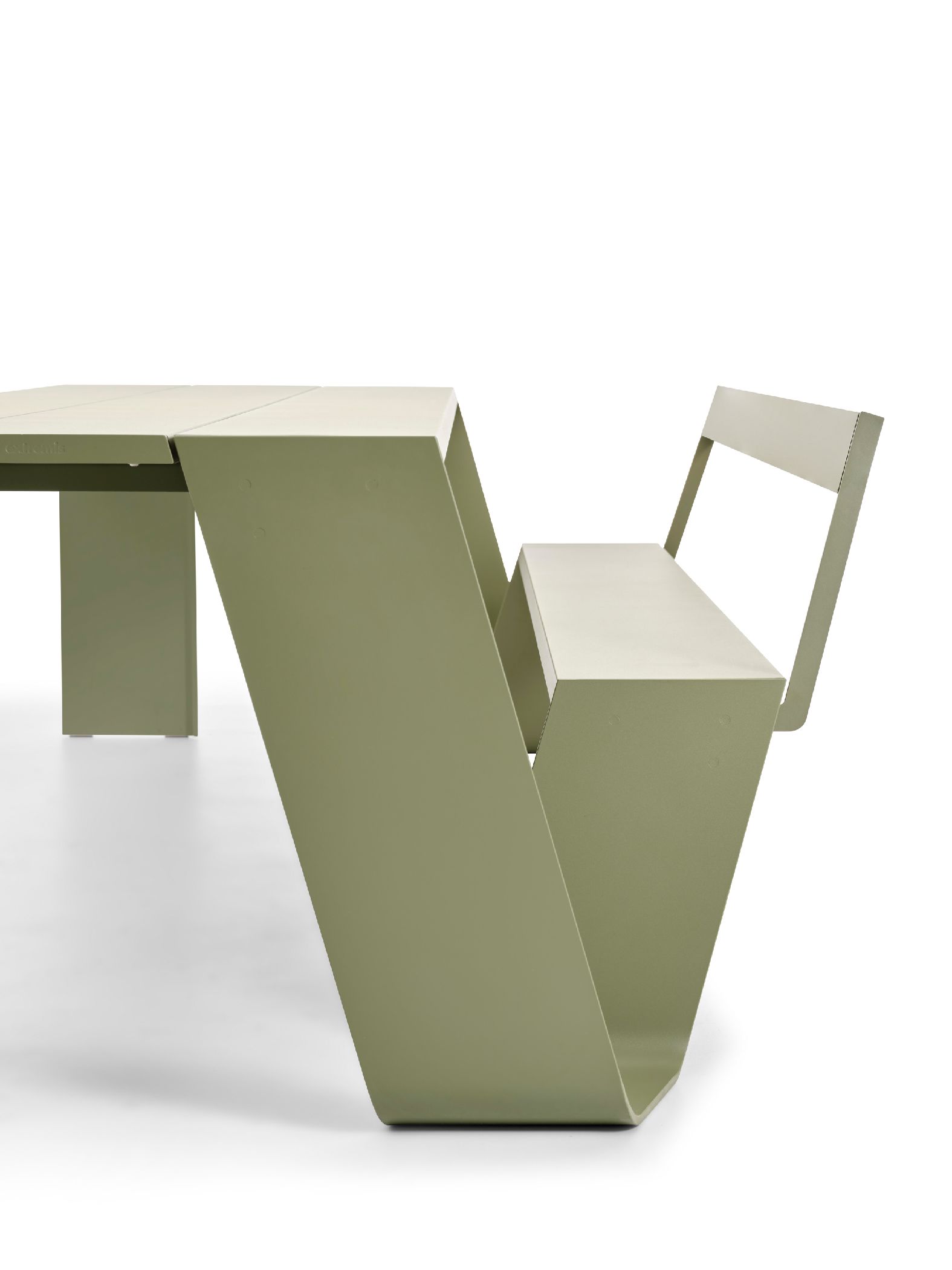 Hopper Combo AA outdoor bench Extremis
