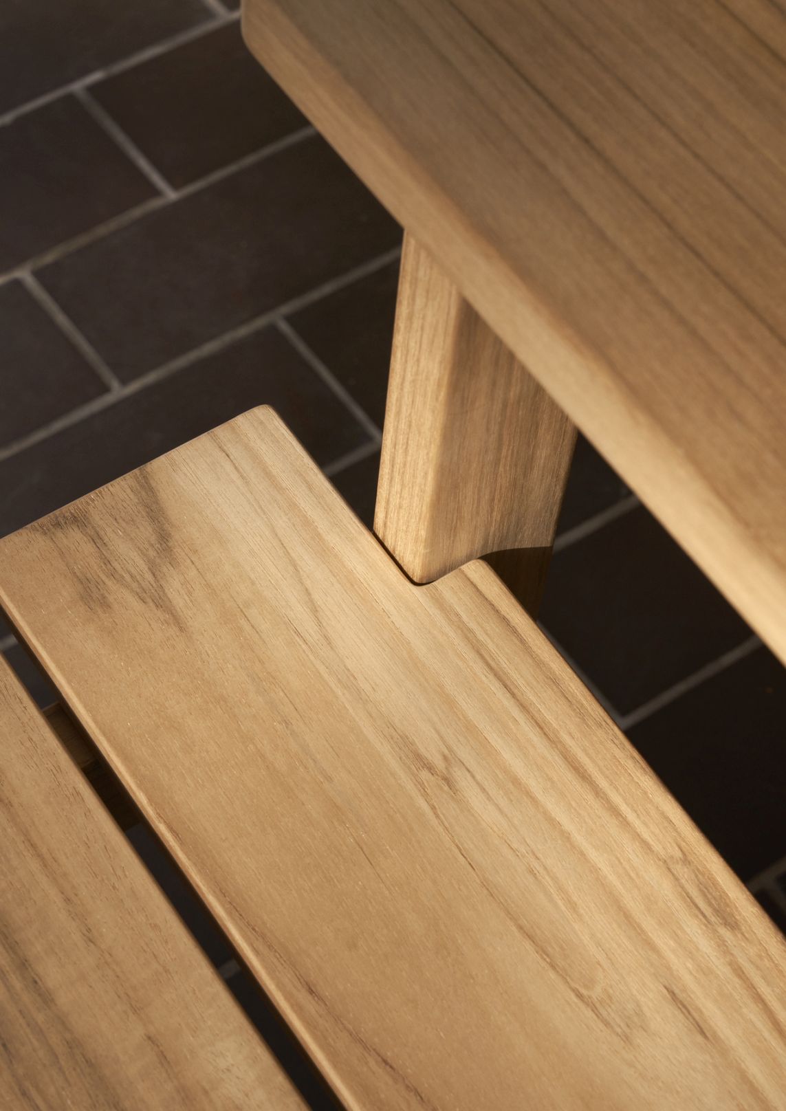GL101 Timbur Outdoor Bench Carl Hansen & Søn