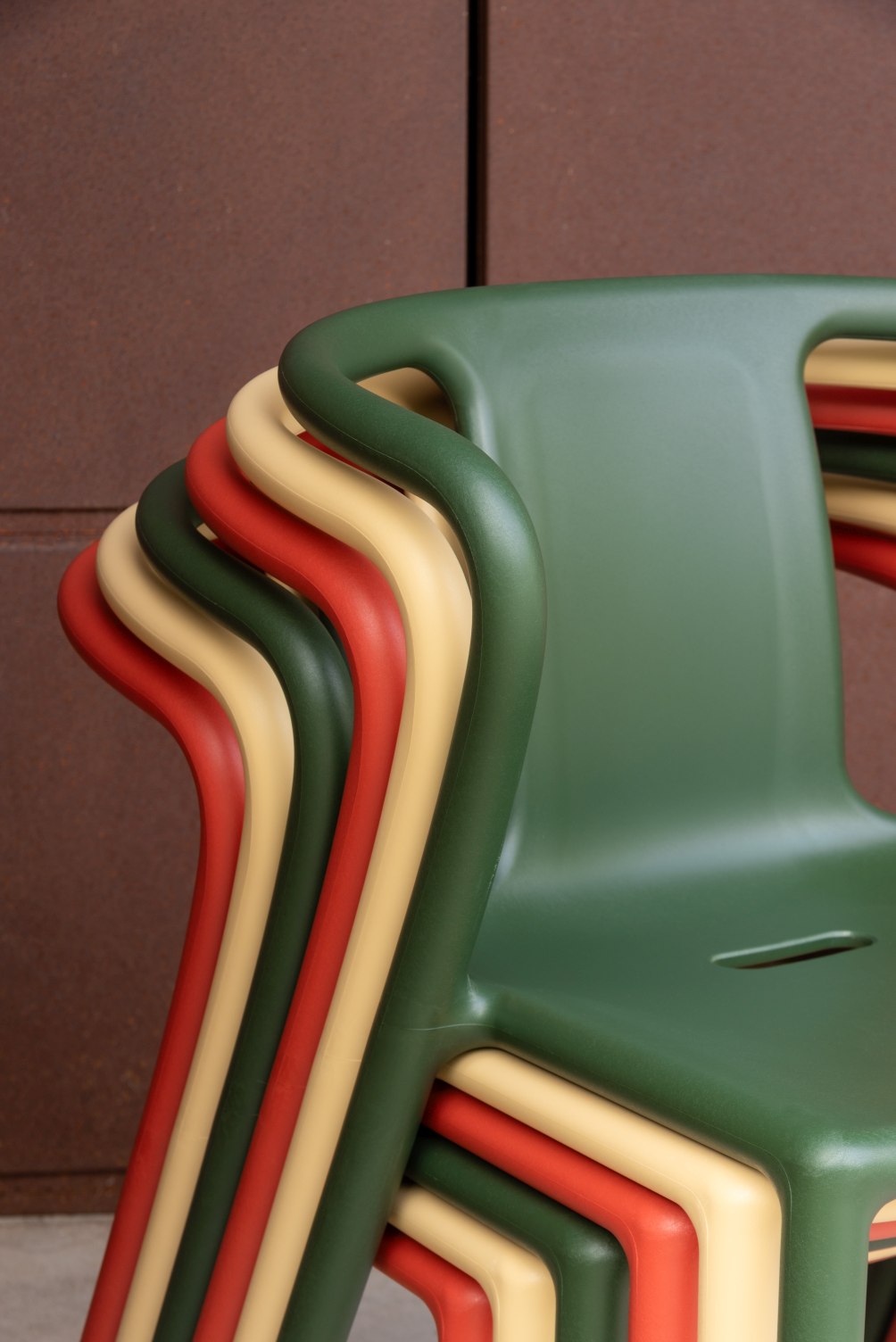 Air Armchair Indoor/Outdoor Chair with Armrests Magis