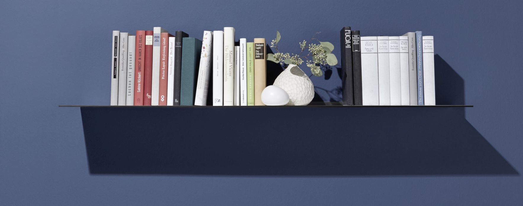 Lyn wall shelf Müller Möbelwerkstätten