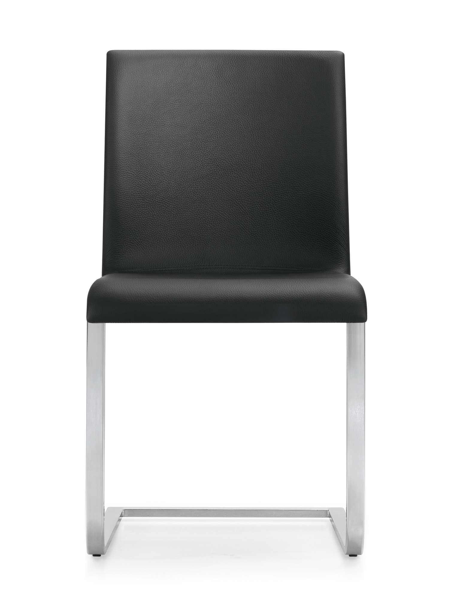 Lynn S chair Girsberger