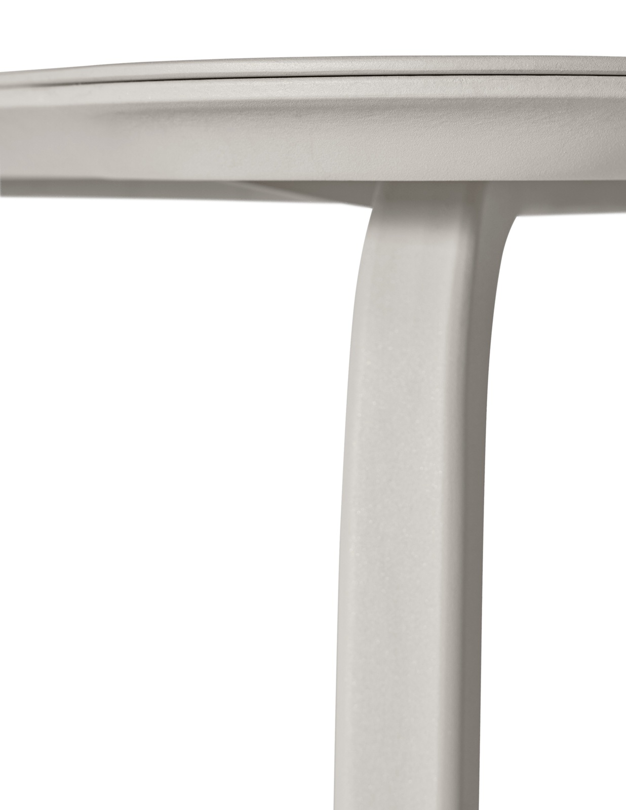 VIPP732/VIPP733 Lagrasse Dining Table Outdoor Dining Table Vipp
