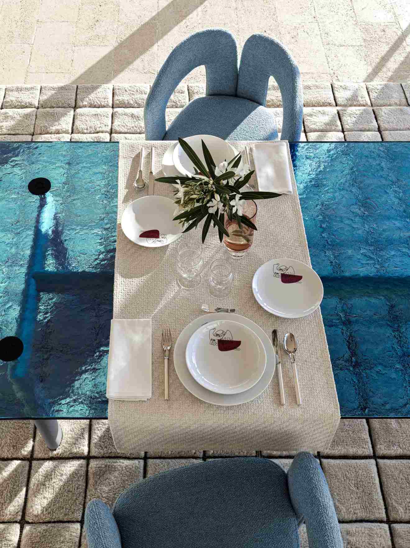 LC6 Table tube d'avion Dining table Cassina