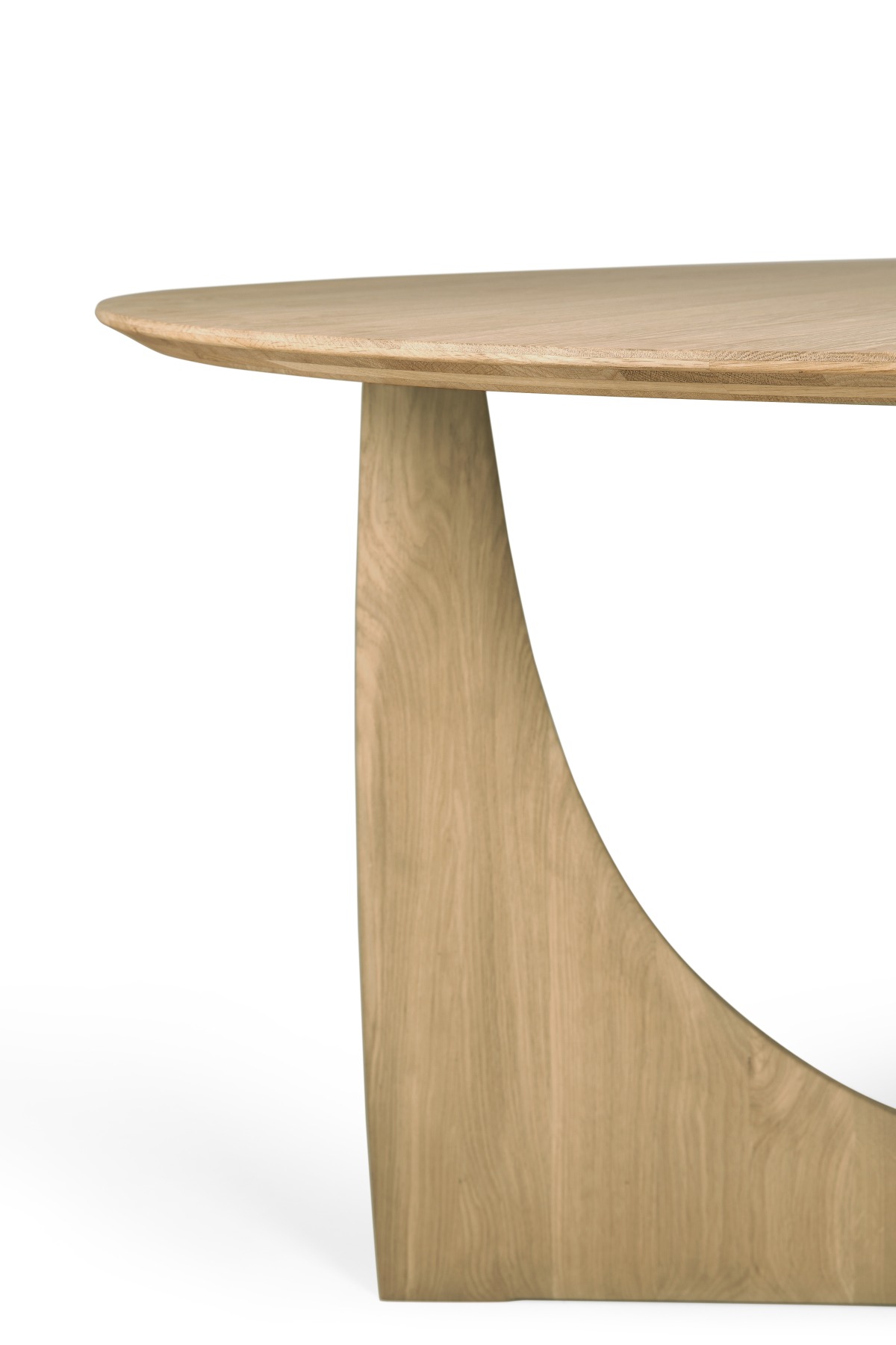 Geometric Dining Table round dining table Ethnicraft
