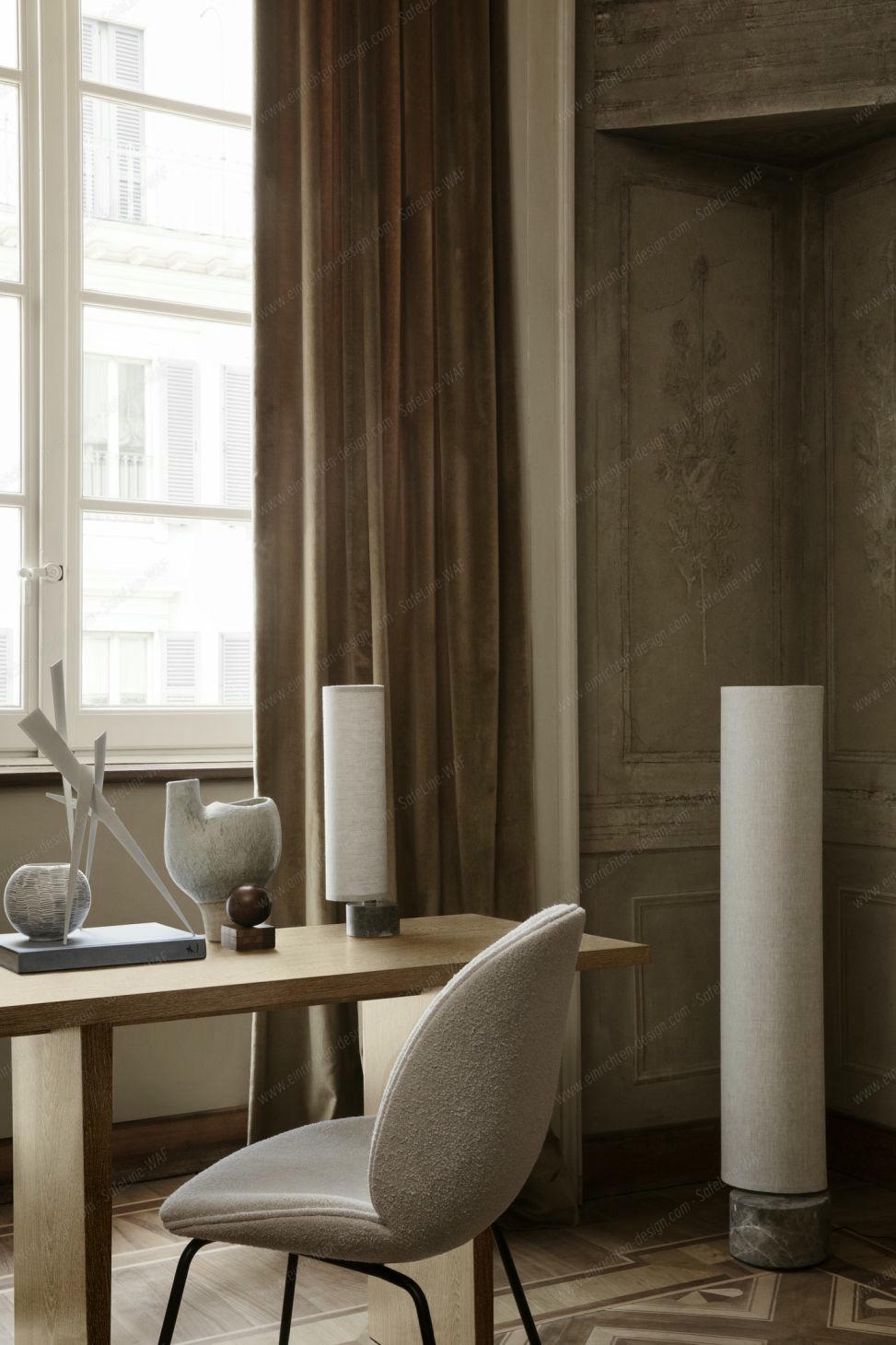 Private Desk Light Stained Oak Veneer Gubi
