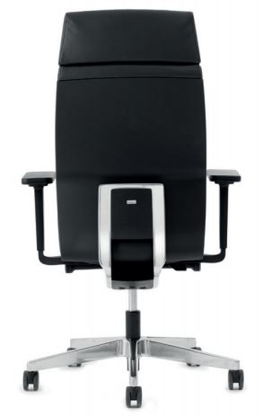 YOSTER executive chair from Interstuhl special offer model