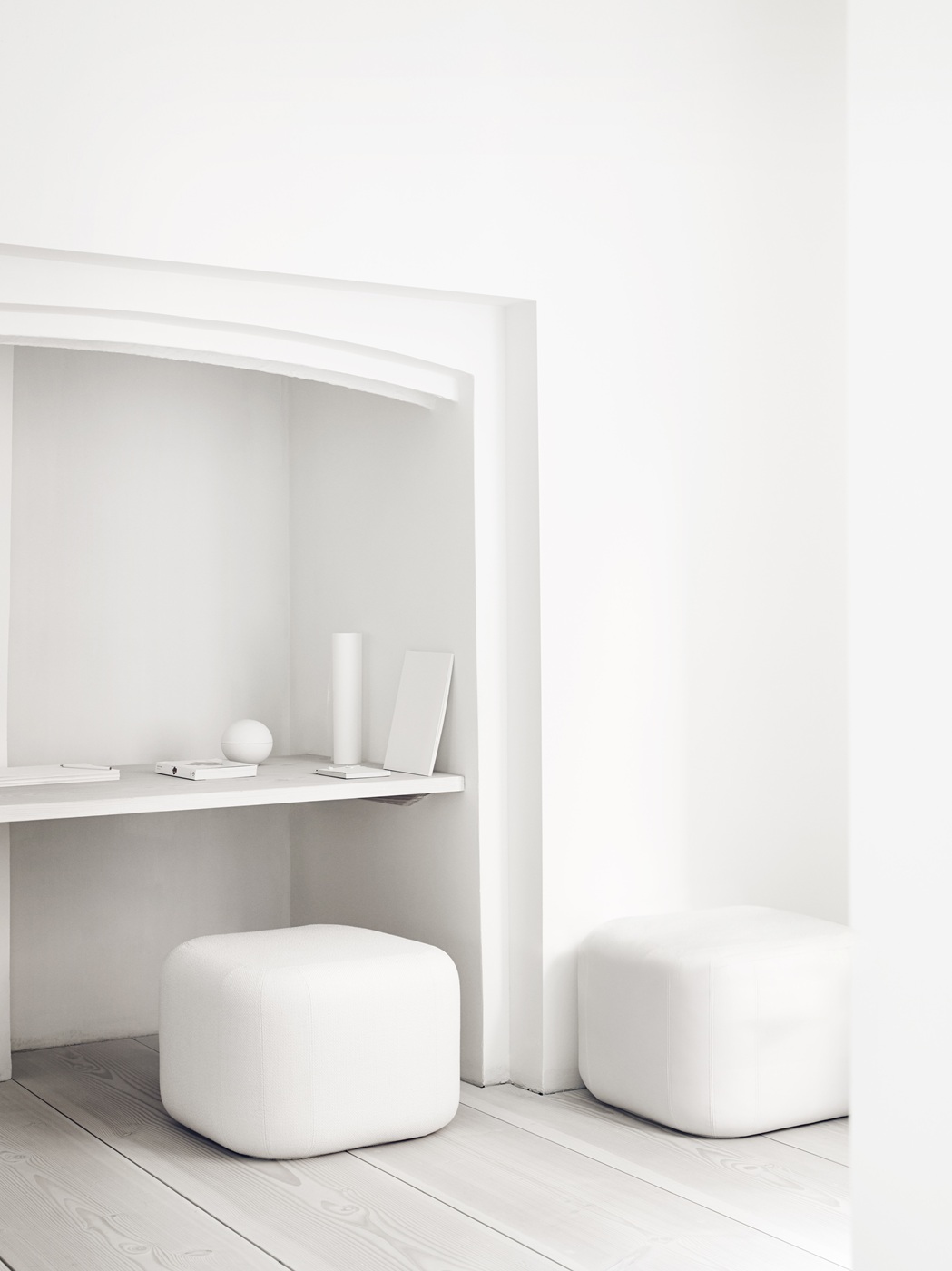 Quadro pouf stool Softline