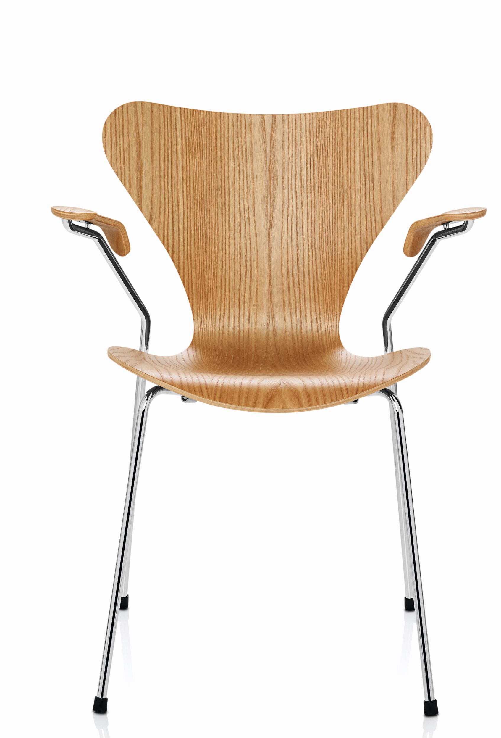 Seven armchair 3207 Fritz Hansen