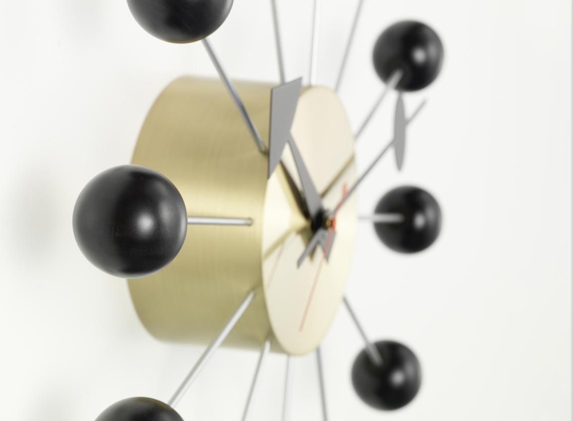 Ball Clock wall clock - black Vitra