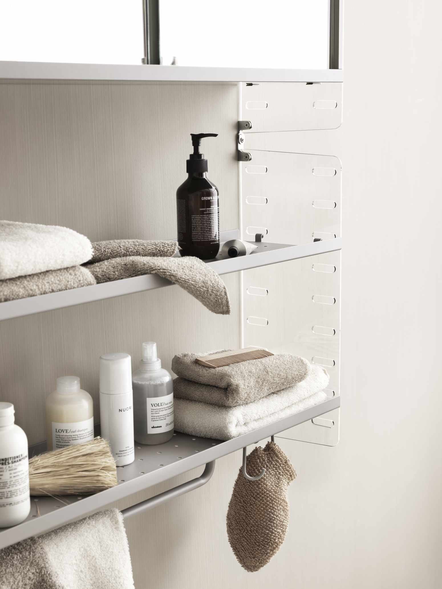 String - Bathroom Wall shelf