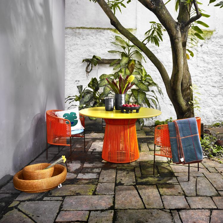 Caribe Dining Table Outdoor ames  