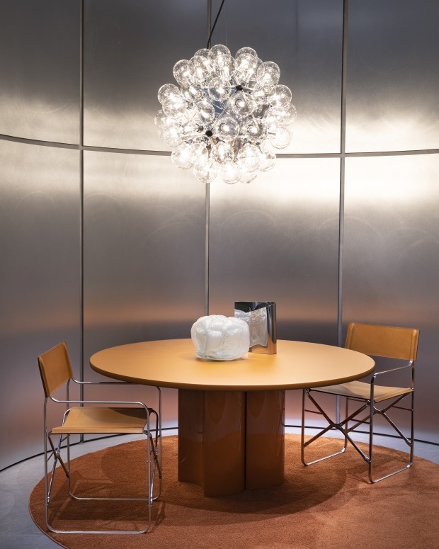 2325 Bol dining table Ø 160 cm Zanotta Caramel matt