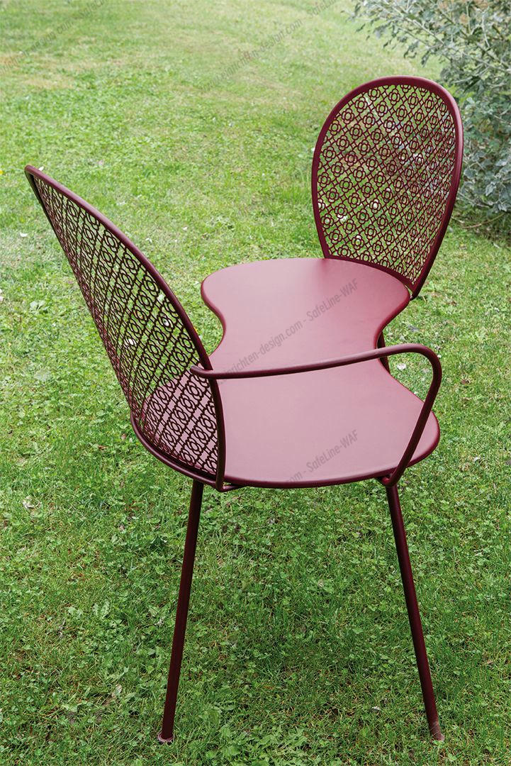 Lorette Outdoor Talking Bench Fermob