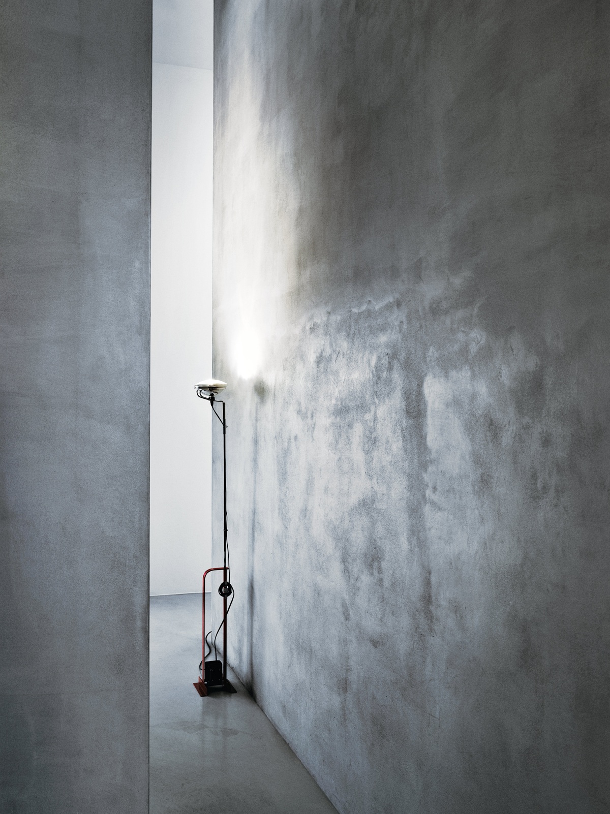 Toio Floor lamp Flos
