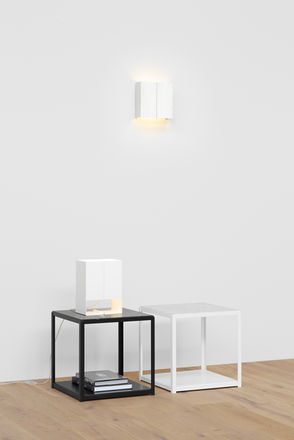 LT02 Seam Two table lamp e15