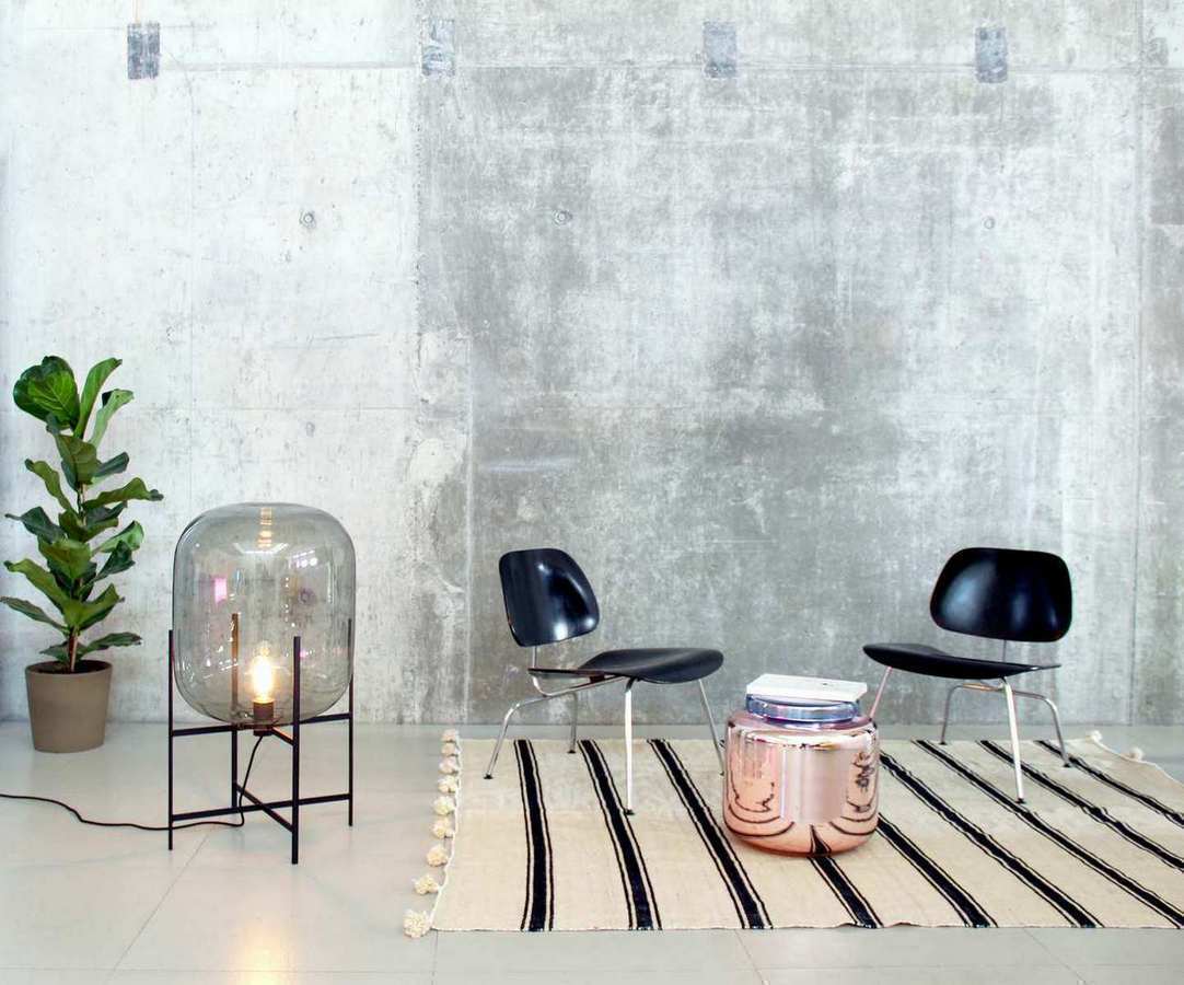 Oda Medium floor lamp Pulpo