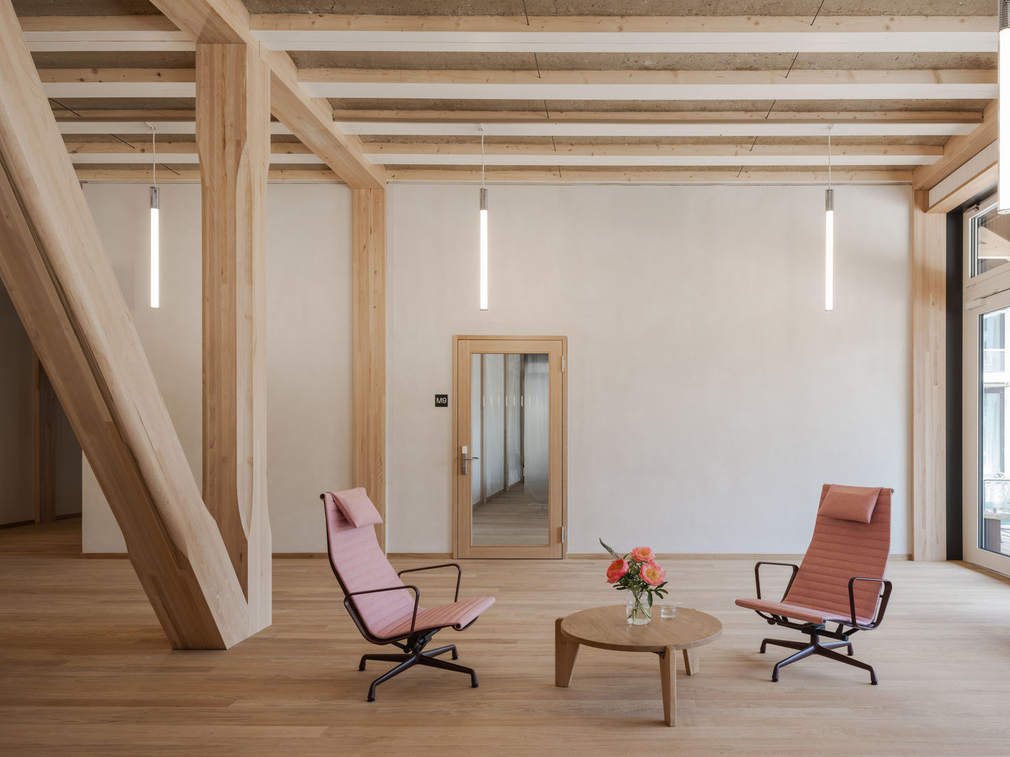 Aluminium Chair EA125 / EA 125 Stool Vitra
