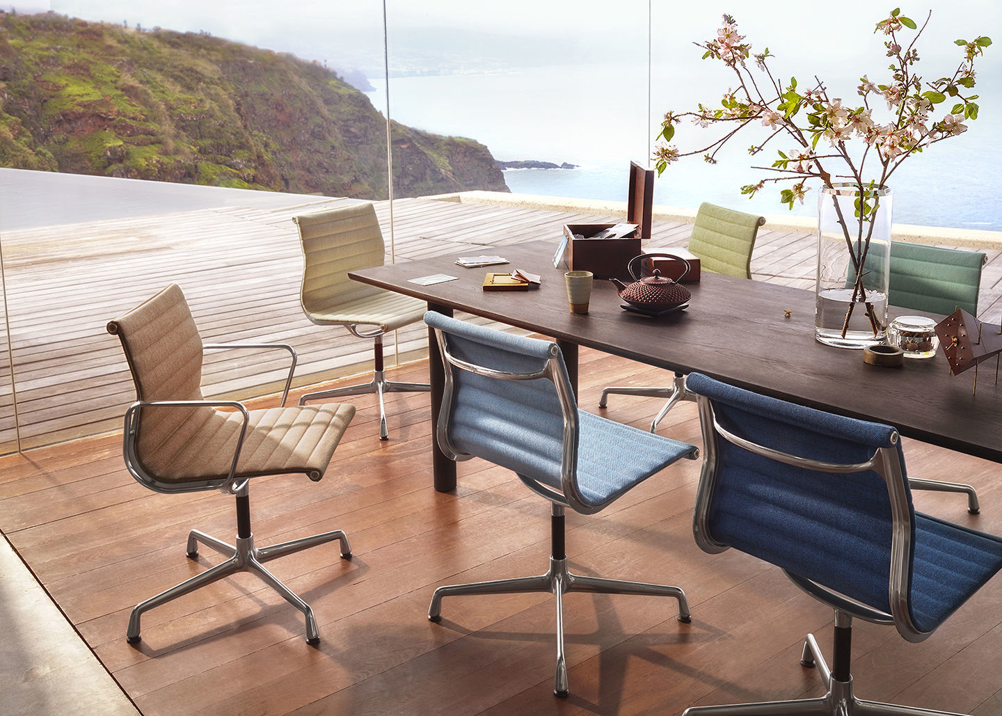 Aluminum Chair EA 101 / EA101 Chair Vitra
