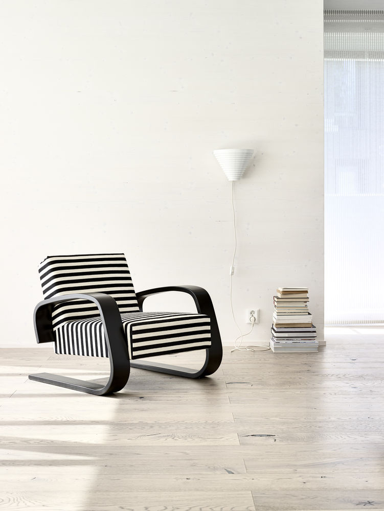 A910 wall lamp Artek
