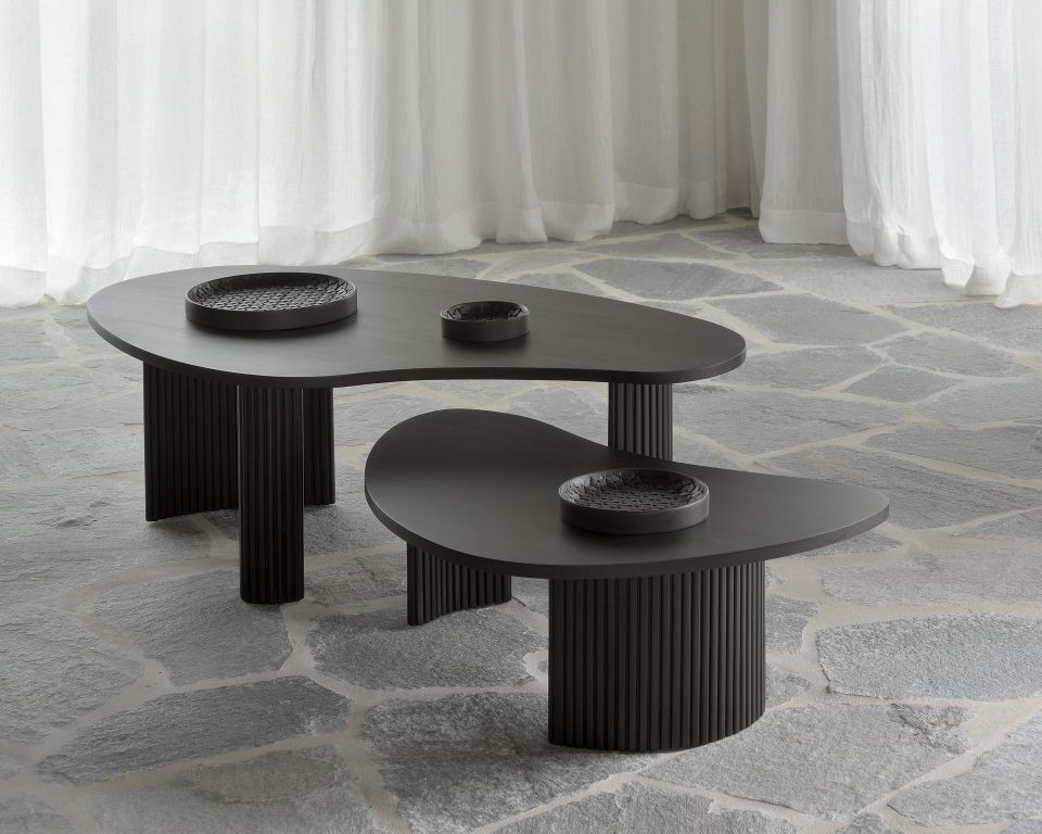 Boomerang Coffee Table Mahogany Ethnicraft