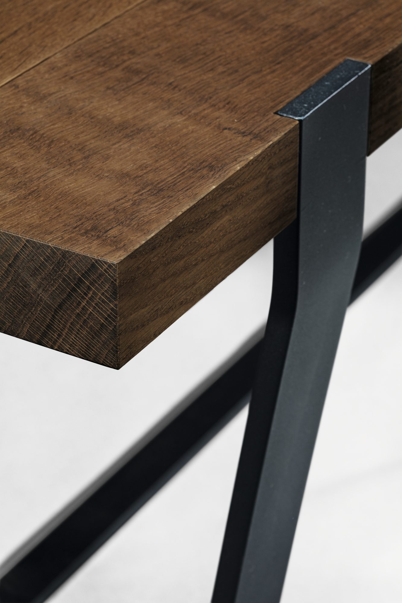 BB 11 Clamp Table limed Oak Janua