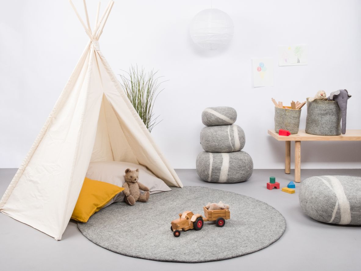 Mono Round Felt Rug Ø 160 cm myfelt Carl (mottled grey)