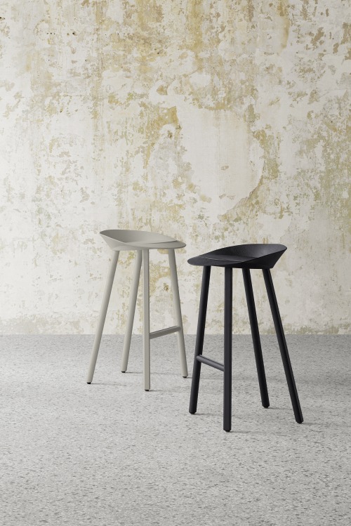 ST10 Jean Stool e15