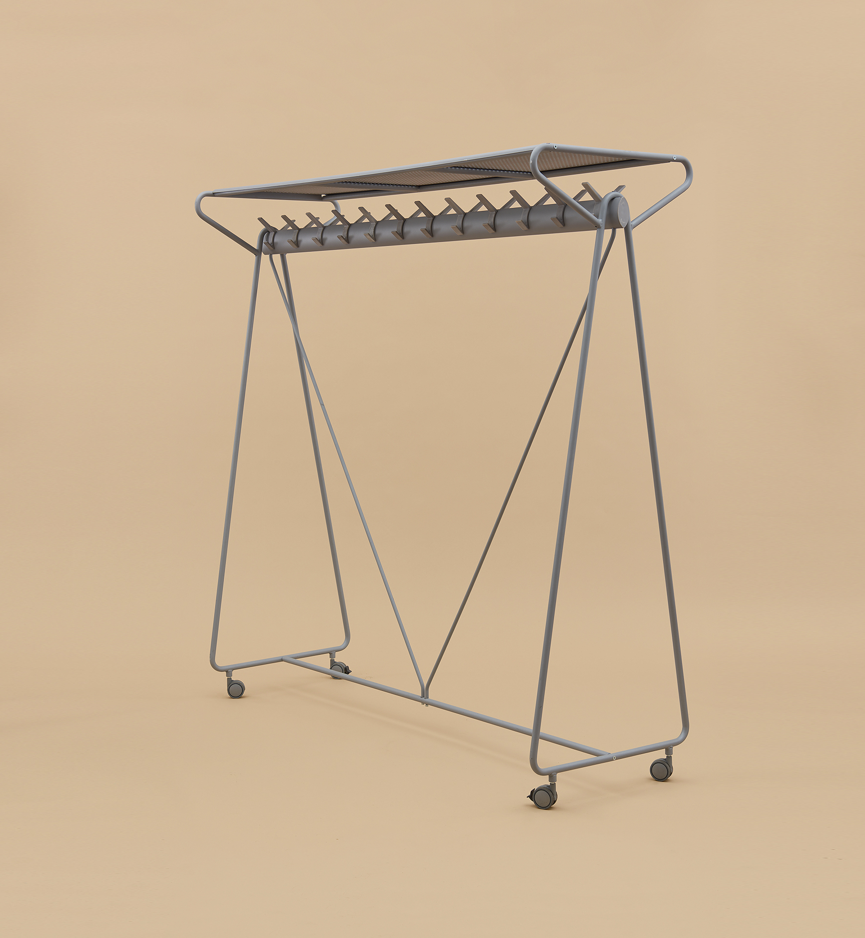 Ellipse Coat hanger on wheels with top shelf Segis
