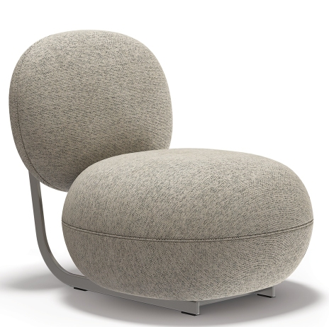 NORR11 Copper Lounge Chair Sessel mit Edelstahlgestell, hellgrauer Stoffbezug, modernes Design für Wohnzimmer und Lounge-Bereiche.
