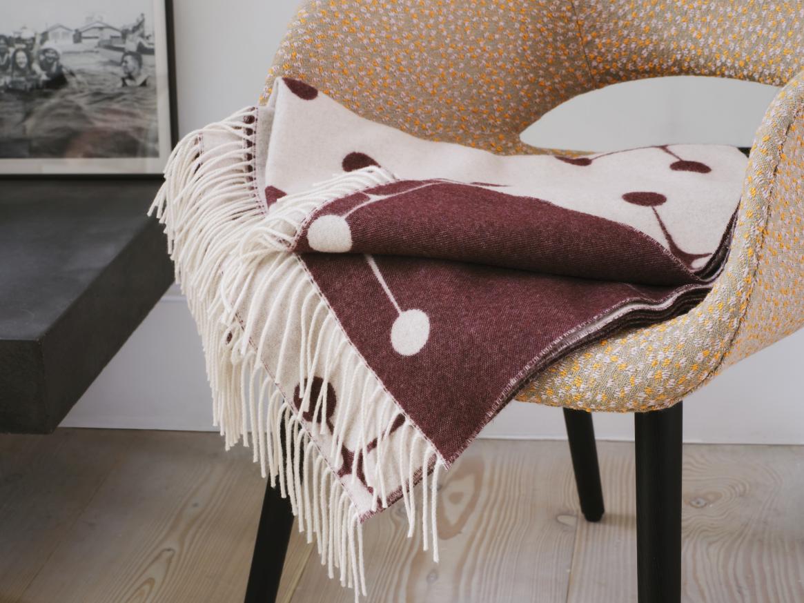 Eames Wool Blanket Bordeaux Wool Blanket Vitra LIMITED EDITION 