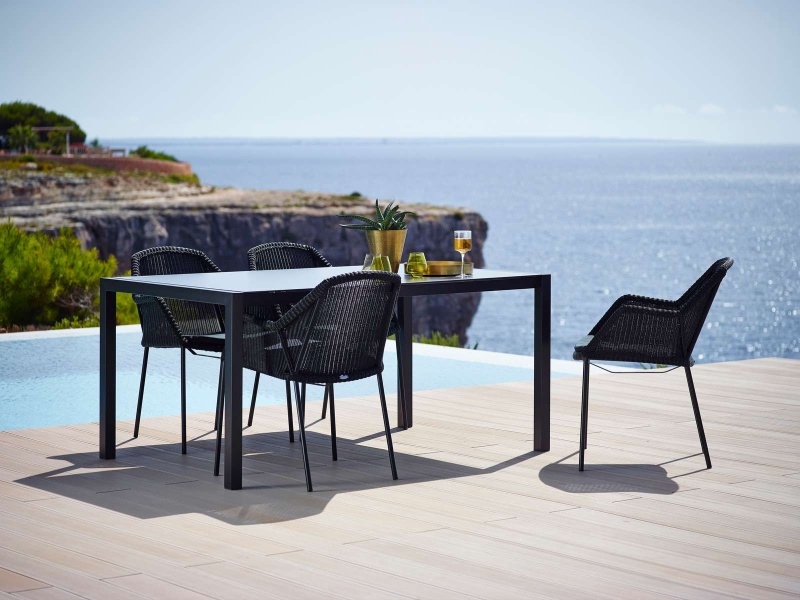 Breeze Outdoor four-legged frame Cane-Line chair