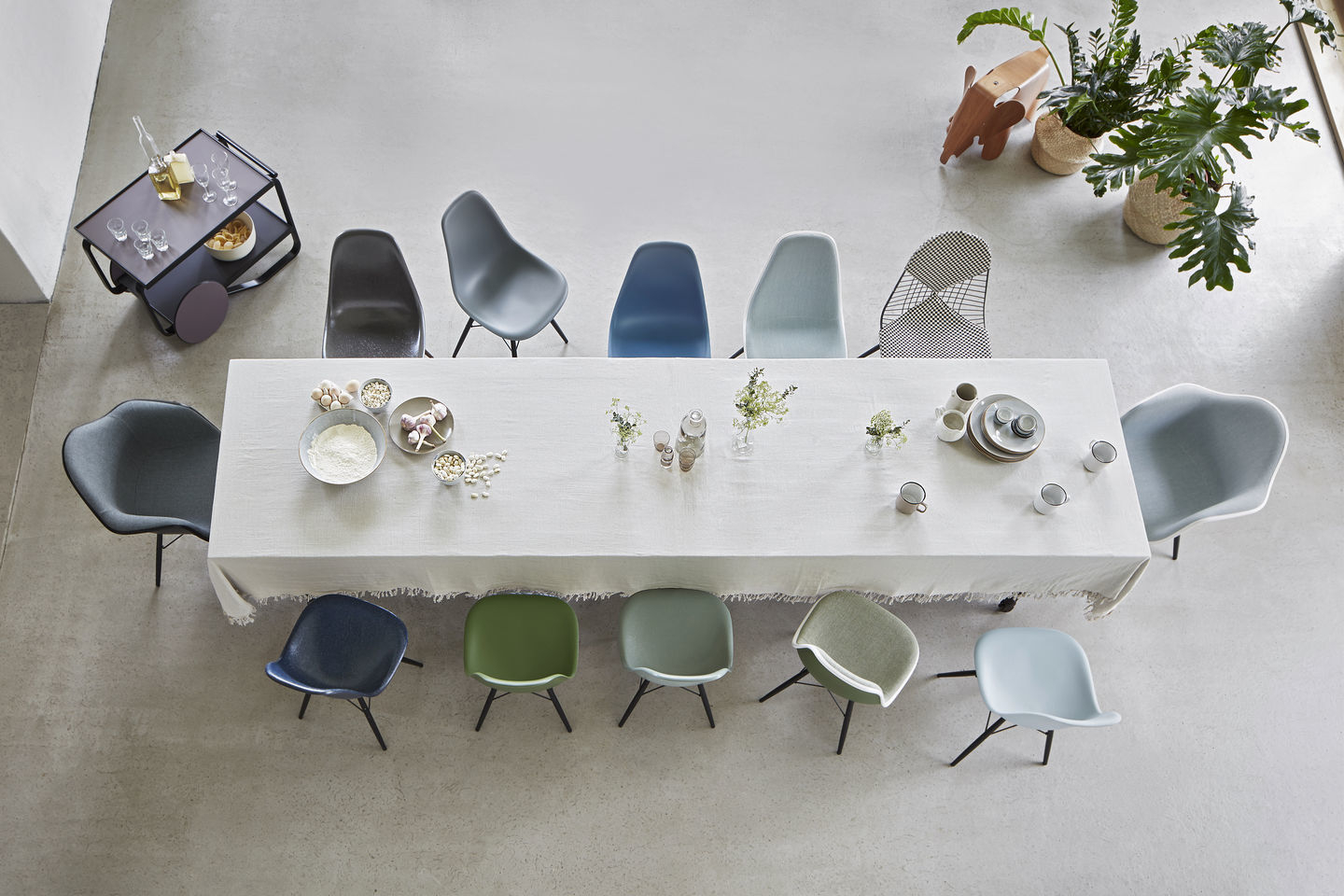 Eames Plastic Side Chair DSW Chair Vitra Maple yellowish - Mustard