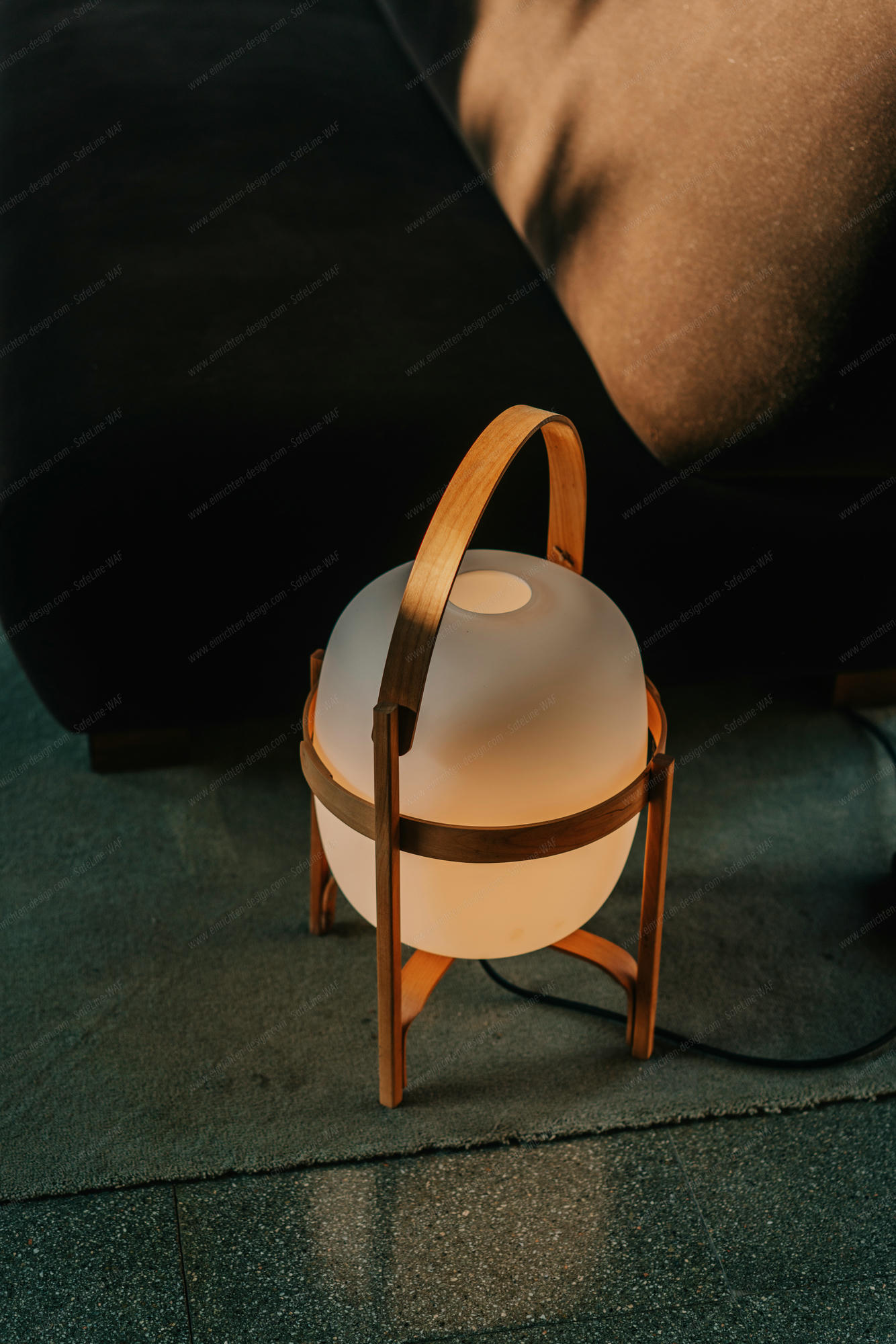 Cesta Table Lamp / Table Lantern Santa & Cole