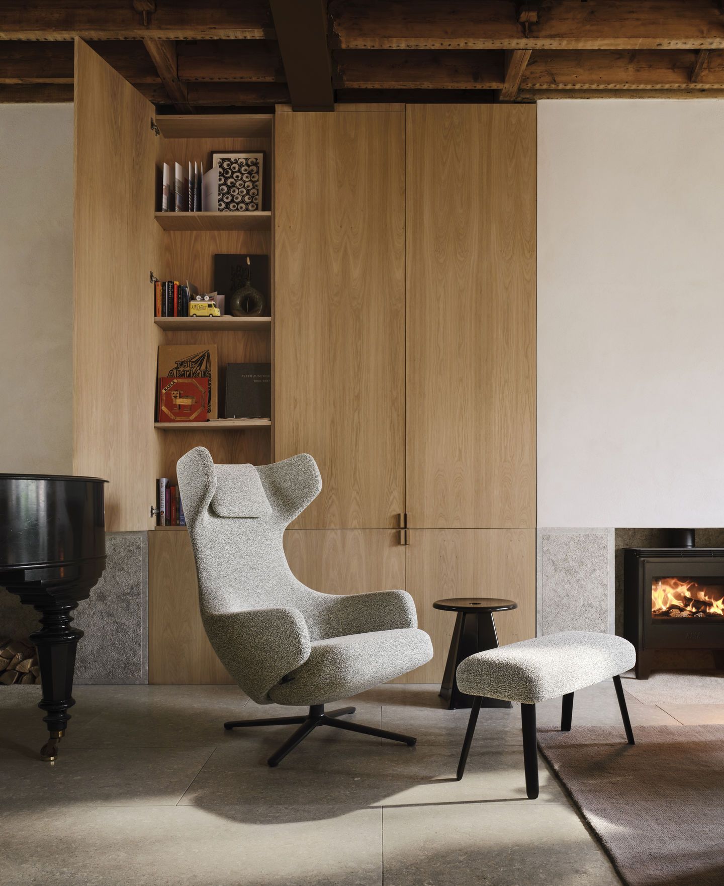 Grand Repos Armchair & Ottoman Preferred Combination Vitra Cosy Kieselstein 40 cm